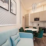 Apartment 3bdr Elegance Deco Downtown Flat *