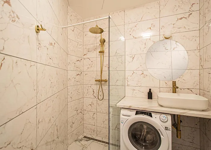 3bdr Elegance Deco Downtown Flat